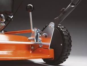 Husqvarna KLIPPO LB 553Qe Plæneklipper med BioClip®, udstillingsmodel