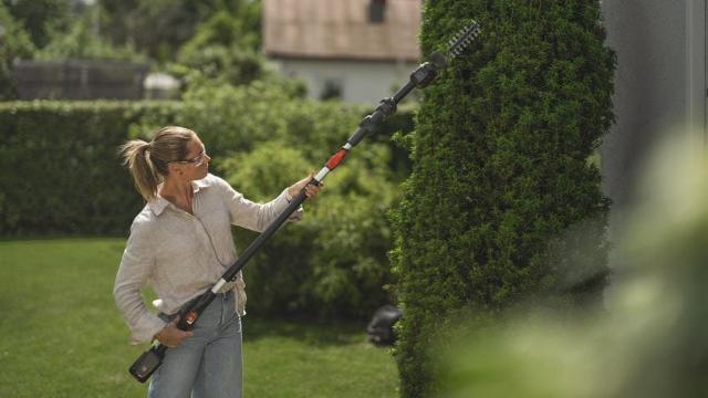 Husqvarna Aspire S20-P4A Busktrimmer/Græsklipper inkl. Teleskopskaft u/ batteri og oplader