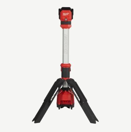 Milwaukee M18 Stander Arbejdslampe 2000 Lumen, U/Batteri og Lader
