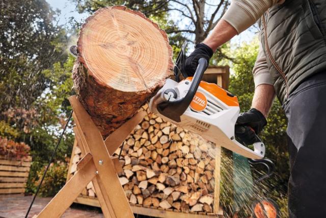 Stihl MSA 80 C-B Motorsav m/ Batteri og Lader