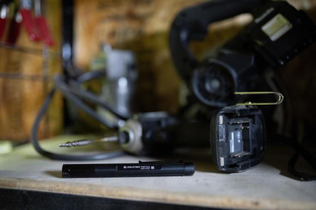 Led Lenser P4R Core Lommelygte